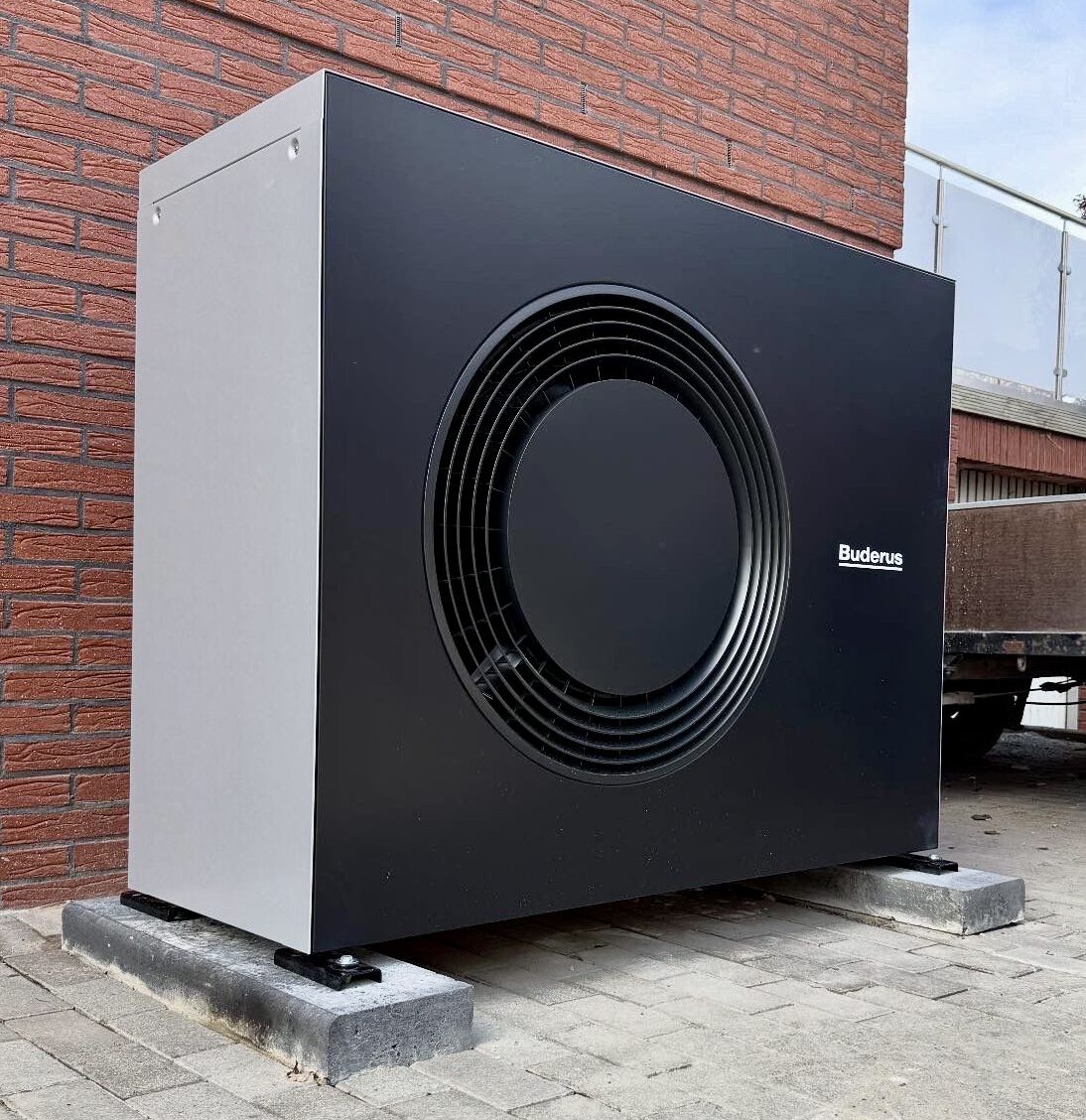 Regenerative Energien mit Wärmepumpe, Solarthermie und Photovoltaik für Hildesheim, Peine, Braunschweig und Umgebung